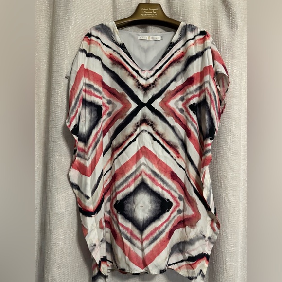 Marie Oliver Dresses & Skirts - Marie Oliver Elegant White Blouse